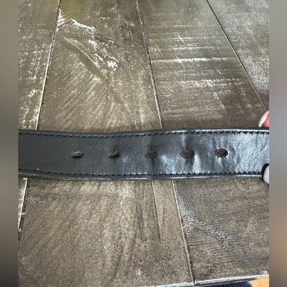 LEVIS Vintage Made In USA Black Leather/Silver Buckle Belt Style 3710 - Picture 8 of 10